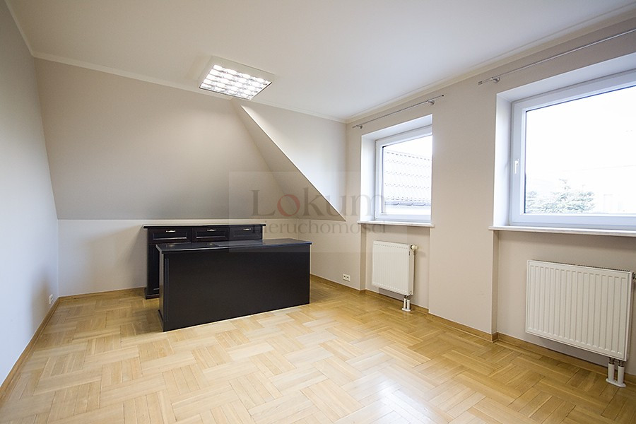 Bemowo - piętro domu na biuro - zdjęcie 1