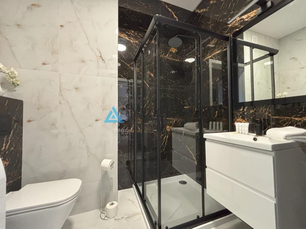 3 pokojowy słoneczny apartament - zdjęcie 14
