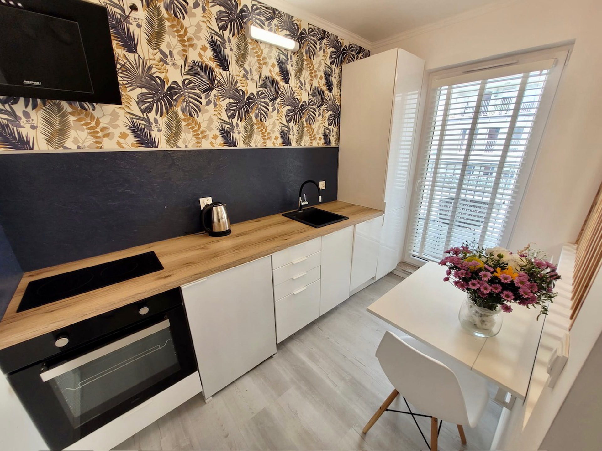 Nowe, umeblowane, z garażem w centrum Wrocławia - zdjęcie 1