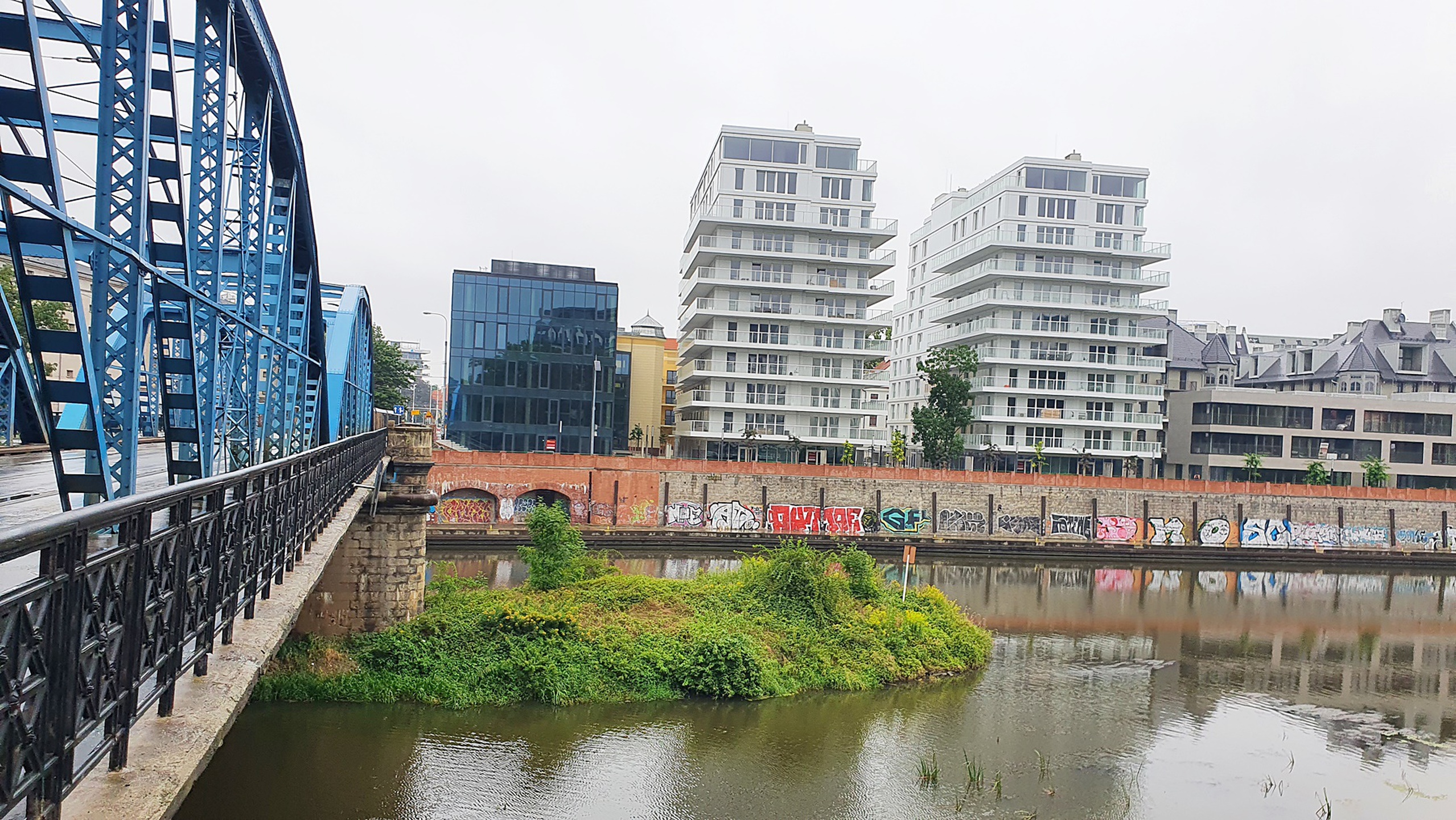 Nowe, umeblowane, z garażem w centrum Wrocławia - zdjęcie 13