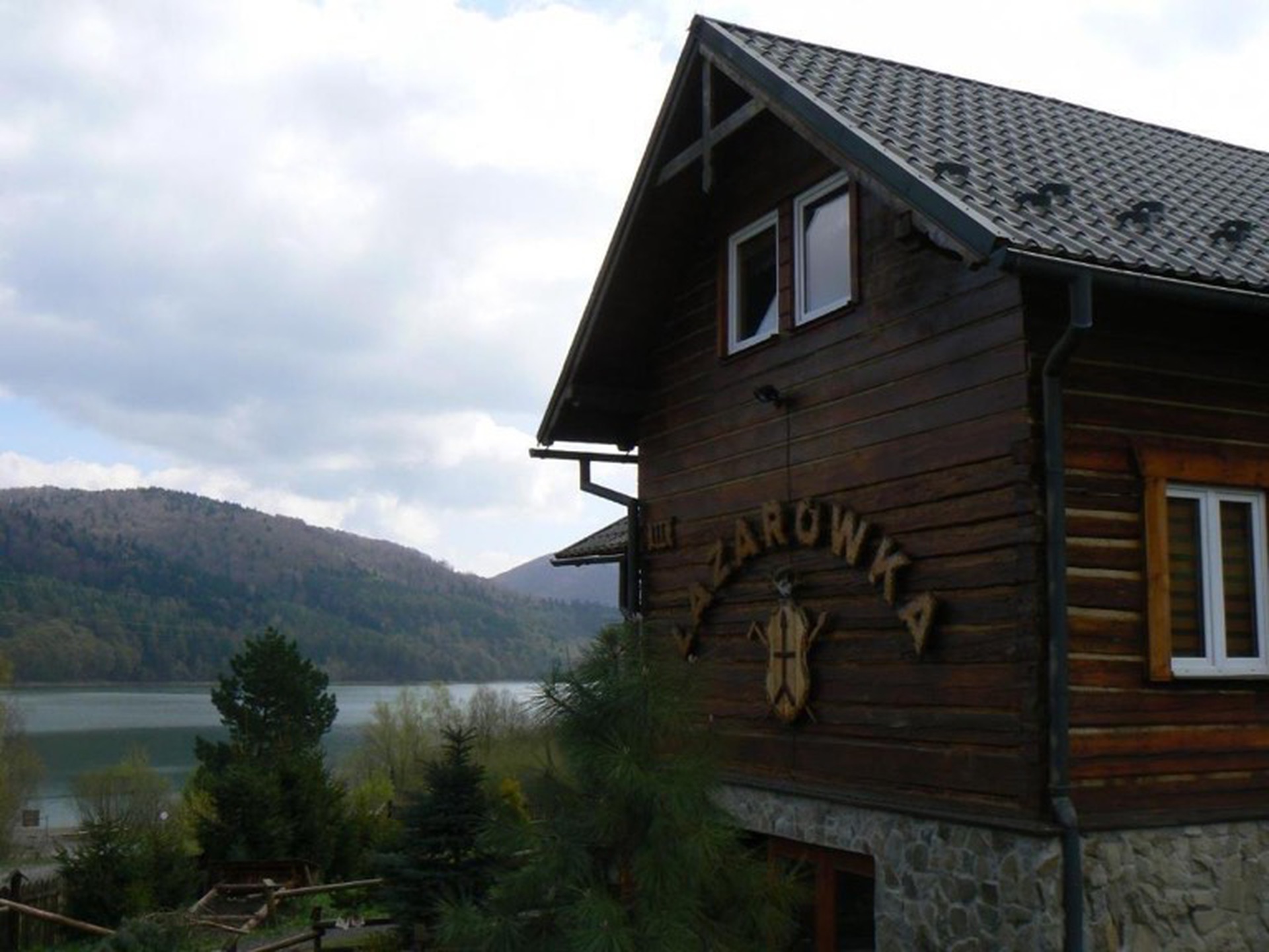 Klimkówk a obiekt turystyczny jezioro - zdjęcie 3