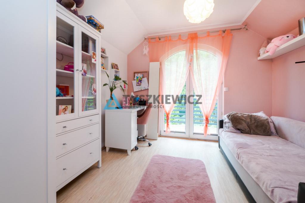 Piękny dom gotowy do zamieszkania - zdjęcie 11