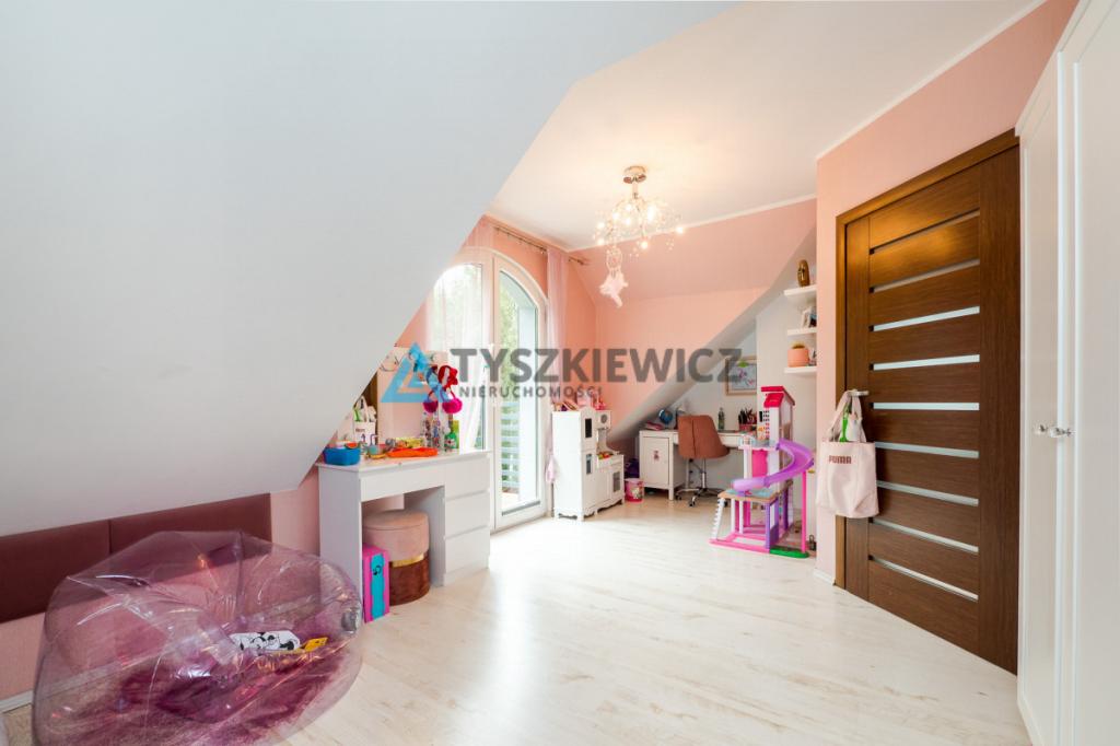 Piękny dom gotowy do zamieszkania - zdjęcie 10