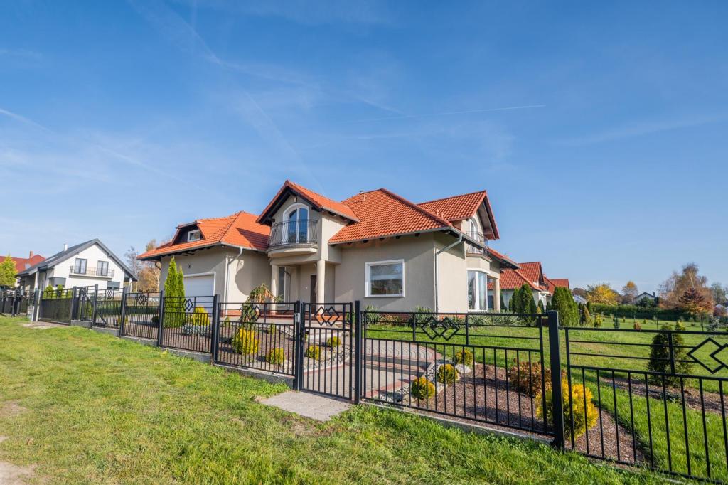 Dom 305 m², Wisznia Mała, Kwiatowa - zdjęcie 14