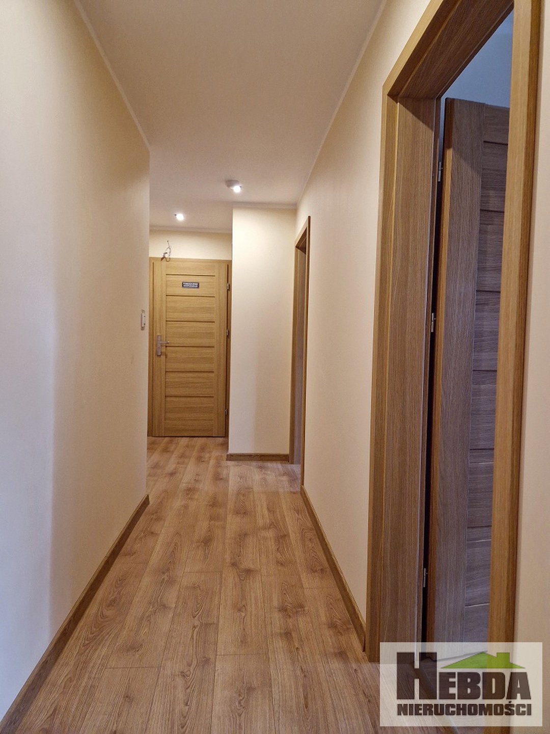 Lisia Góra, do wynajęcia pokoje 1 - 3 osobowe, z możliwością posiłków ( śniadań, obiadokolacji) - zdjęcie 10