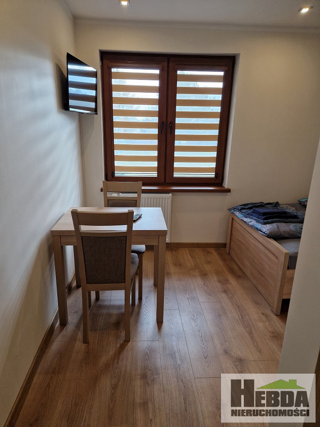 Lisia Góra, do wynajęcia pokoje 1 - 3 osobowe, z możliwością posiłków ( śniadań, obiadokolacji) - zdjęcie 6