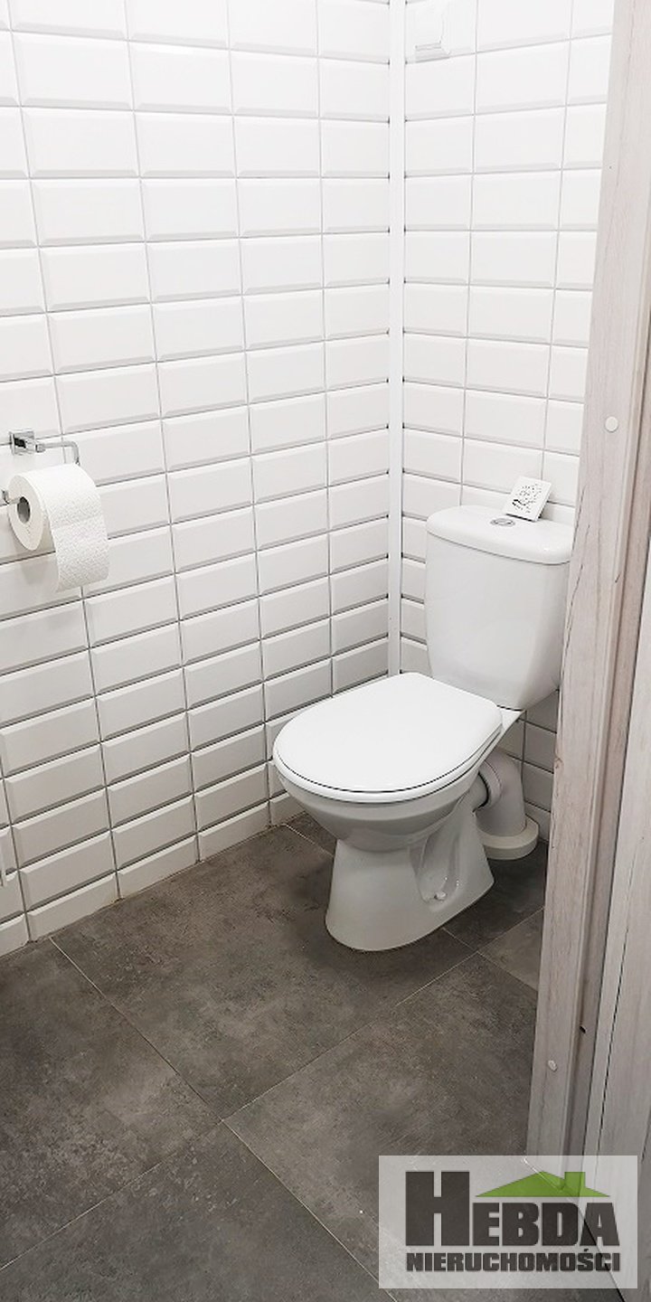 Tarnów, do wynajecia salon usługowy 98 m2, pod sklep, usługi kosmetyczne, fryzjerskie, biuro podróży, gastronomię  inne... - zdjęcie 5