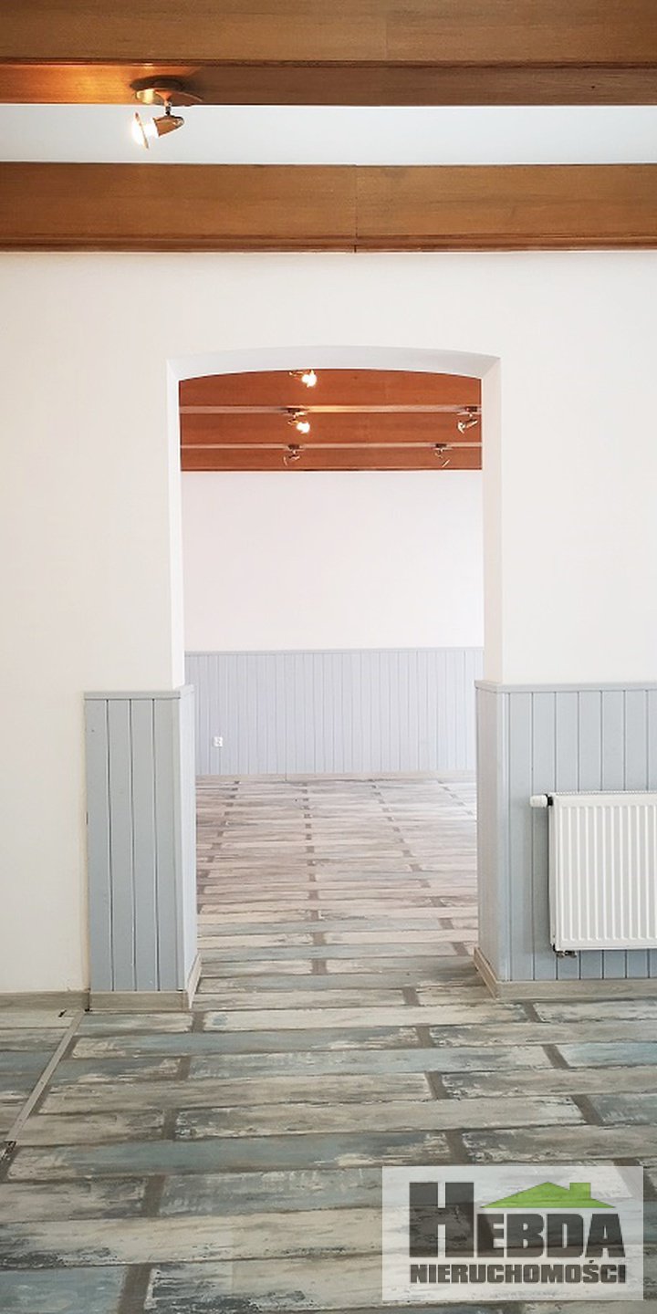 Tarnów, do wynajecia salon usługowy 98 m2, pod sklep, usługi kosmetyczne, fryzjerskie, biuro podróży, gastronomię  inne... - zdjęcie 4