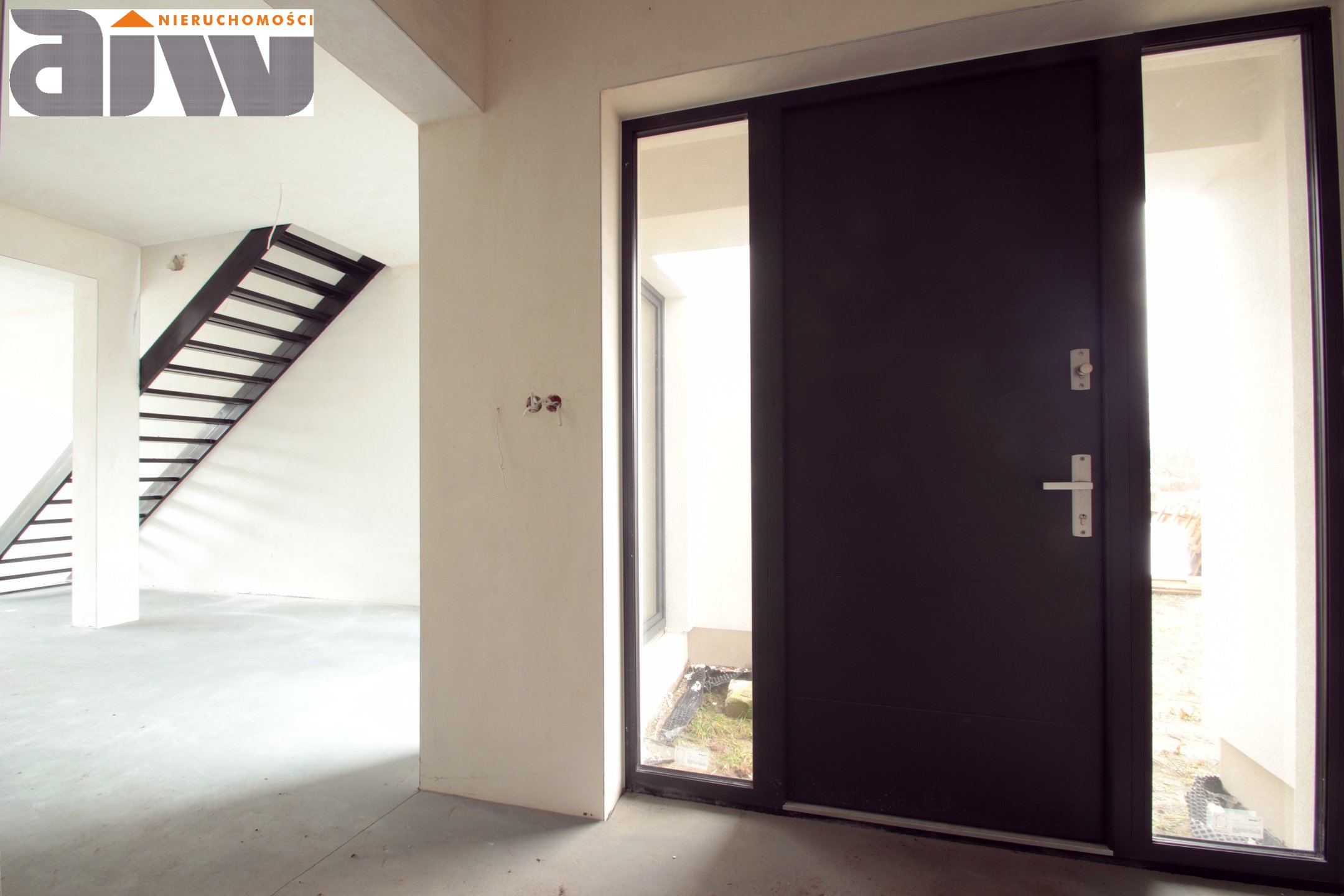 Dom Bliźniak w Truskawiu, pow. 166 m2, działka 635 m2 - zdjęcie 2