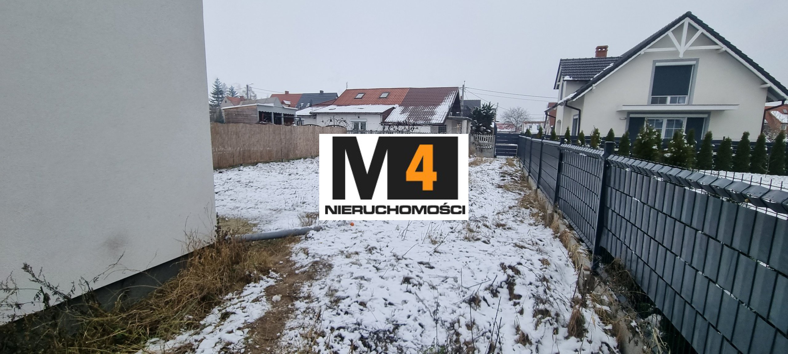 Dom jednorodzinny 130m2 , działka 5,1 ar. Super lokalizacja , osiedle ! - zdjęcie 2