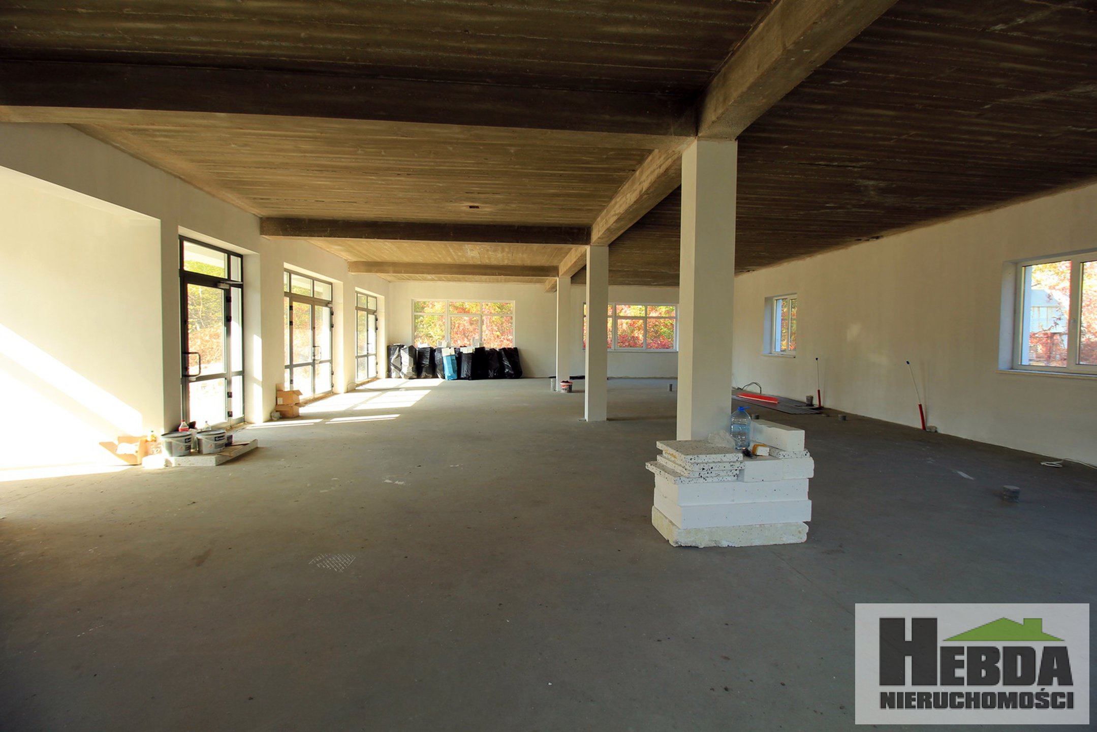 Na wynajem lokale usługowe pod biura, gabinety, siłownie itp ... - zdjęcie 5