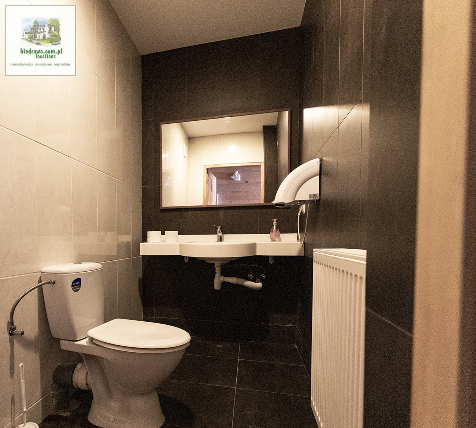 Działający pensjonat w Zieleńcu na sprzedaż - zdjęcie 15