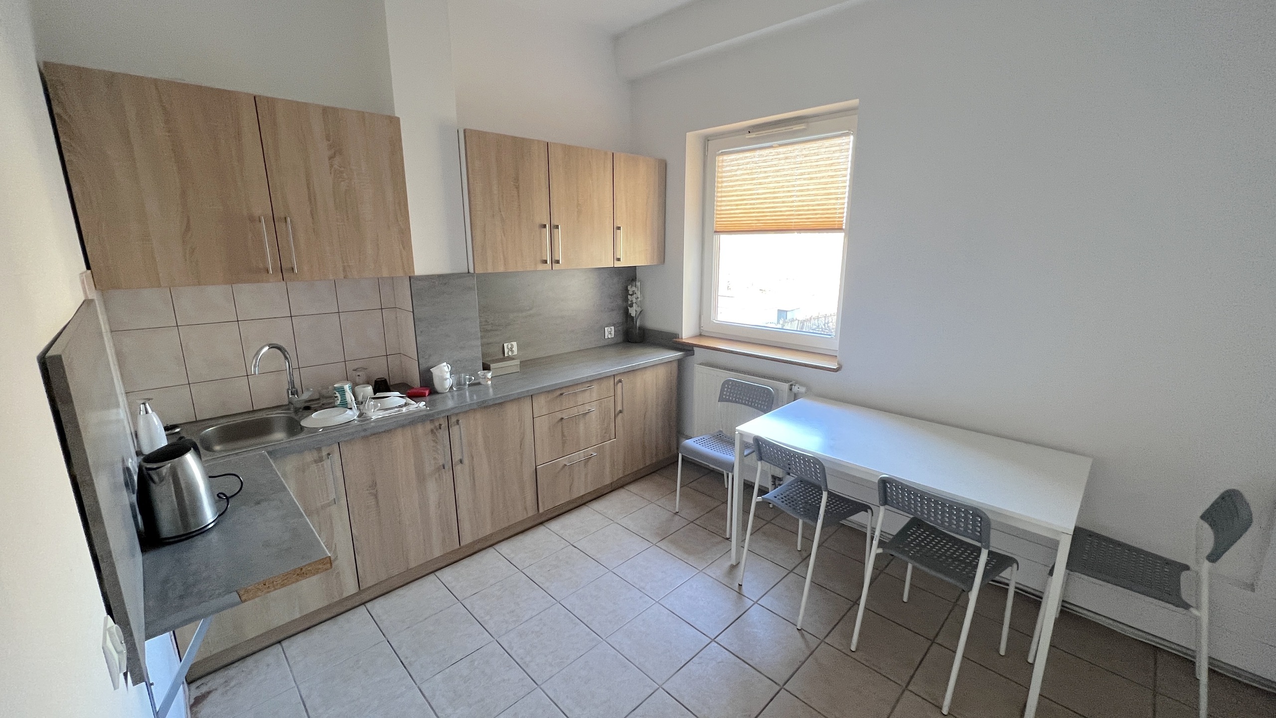 Lokal biurowy w  biurowcu z 2002 roku - zdjęcie 8