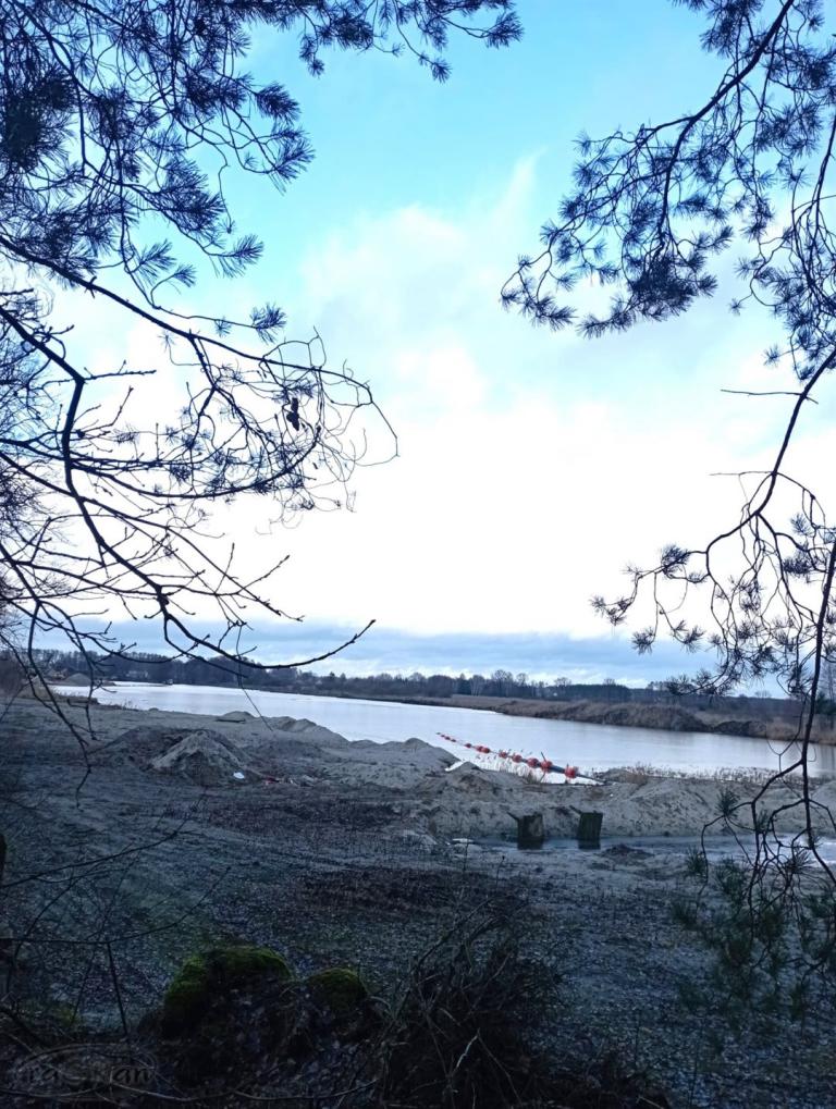 Ładnie położona działka budowlana - zdjęcie 8