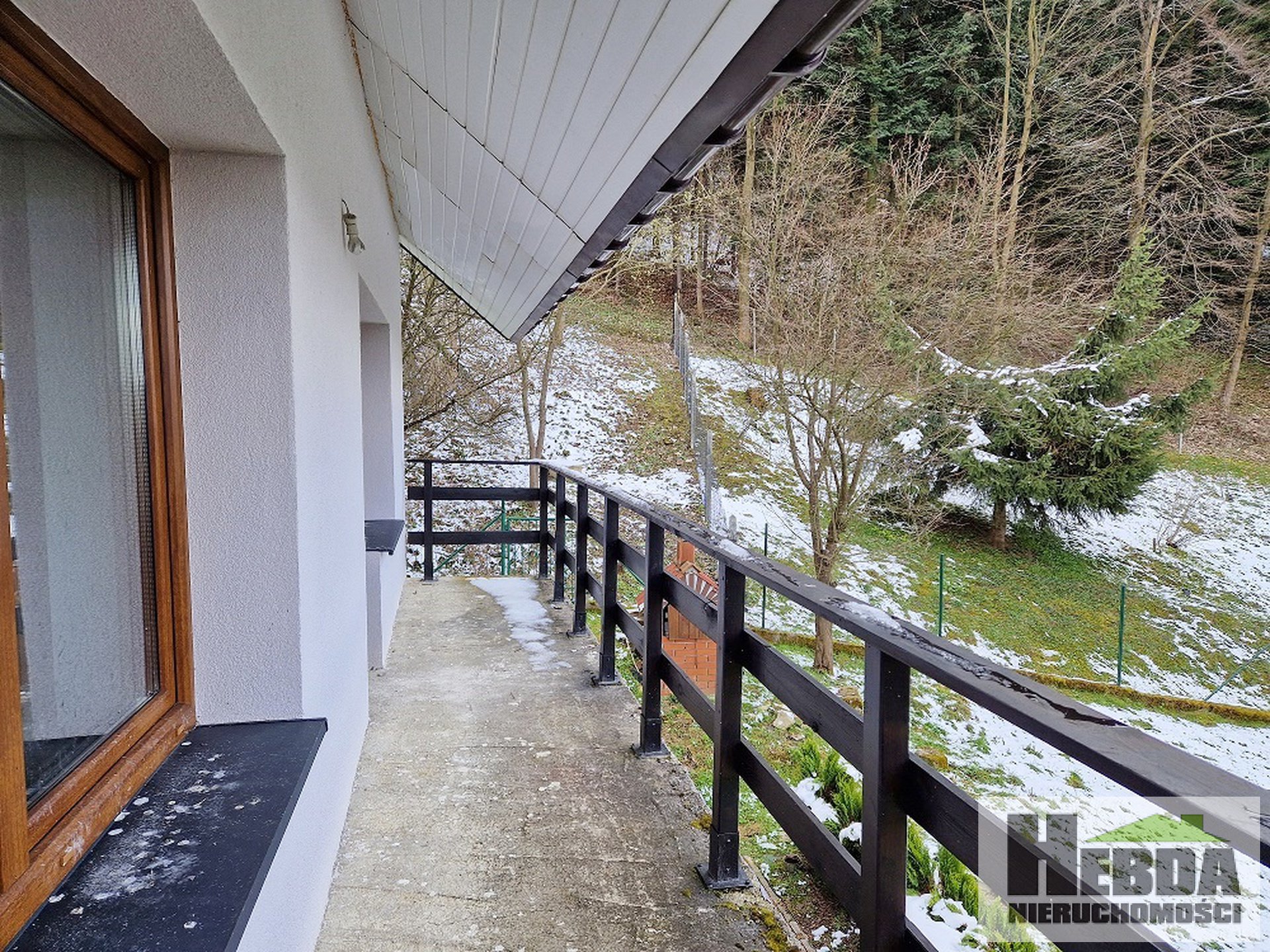 Pogórze Rożnowskie, dom murowany 240 m2 z widokiem na jezioro ! - zdjęcie 7