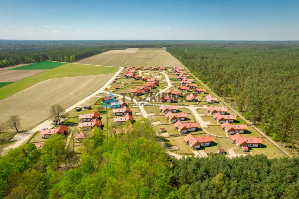 Piękny dom w okolicy lasu i jeziora - zdjęcie 19