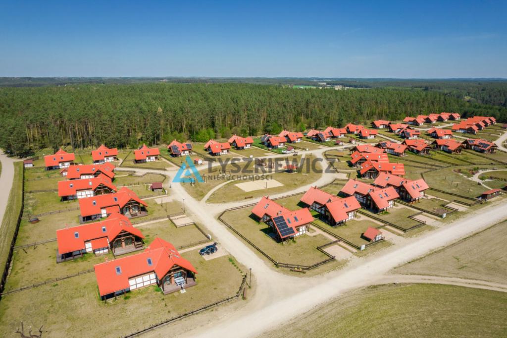 Piękny dom w okolicy lasu i jeziora - zdjęcie 16
