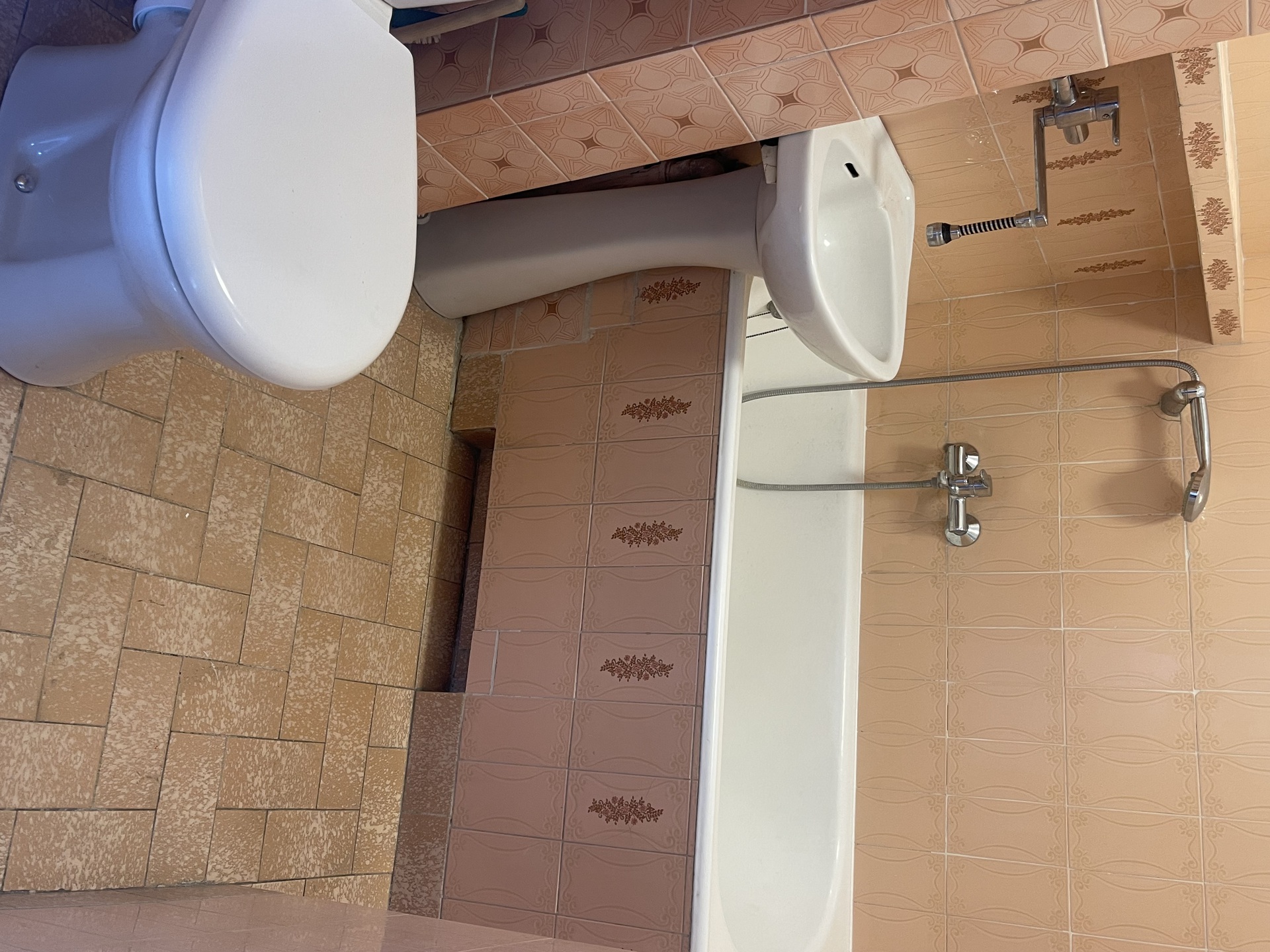 Do wynajęcia umeblowane mieszkanie 2-pokojowe 34 m2, oszklona loggia, W-wa-Śródmieście-Al.Solidarności/Plac Bankowy - zdjęcie 8