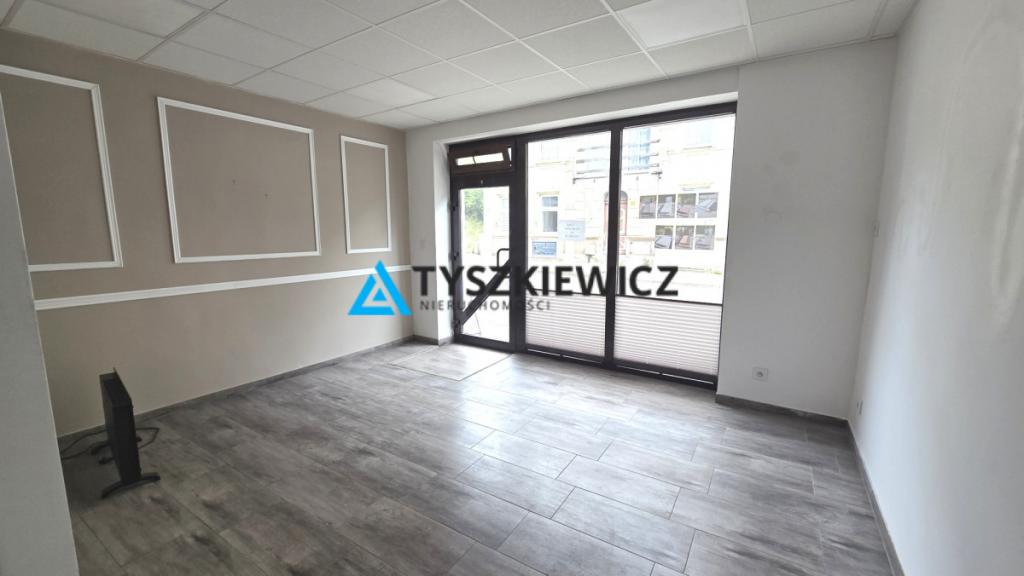 Lokal pod salon fryzjeski, kosmetyczny usługowy - zdjęcie 1