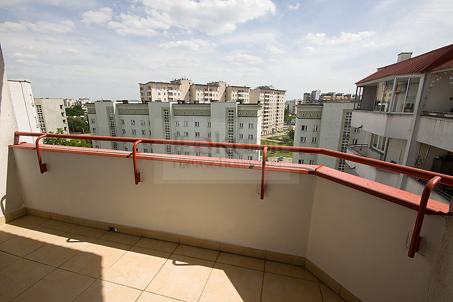 Białołęka - kawalerka z garażem - zdjęcie 12