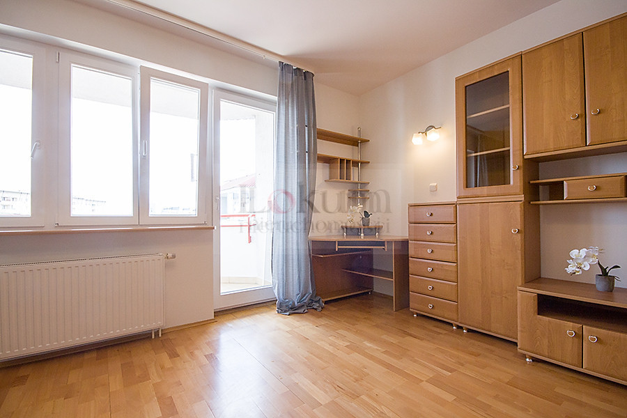 Białołęka - kawalerka z garażem - zdjęcie 2