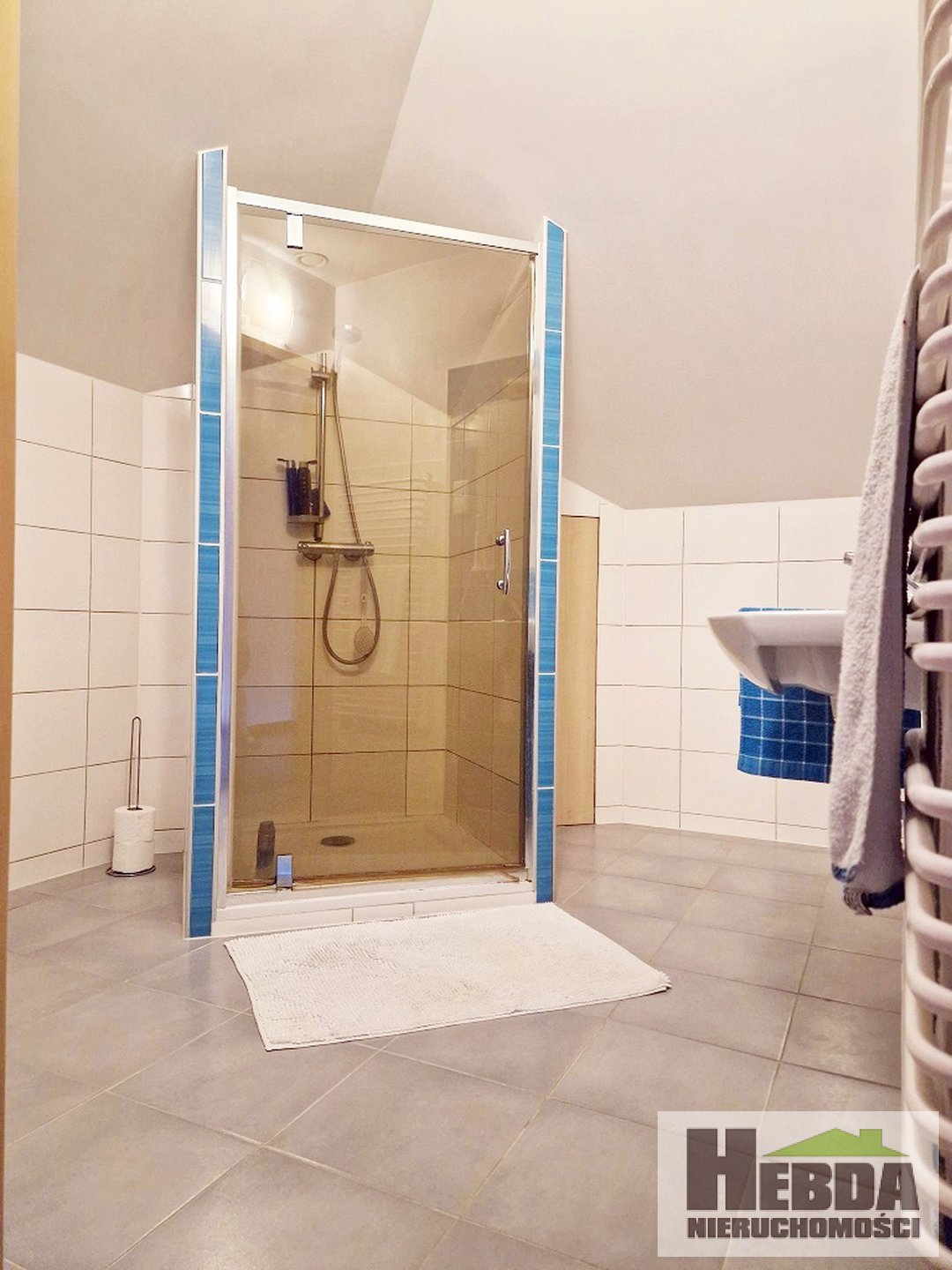 Tarnów - Zawada , parterowy domek na 30 arowej działce z widokami na Tarnów ! - zdjęcie 14