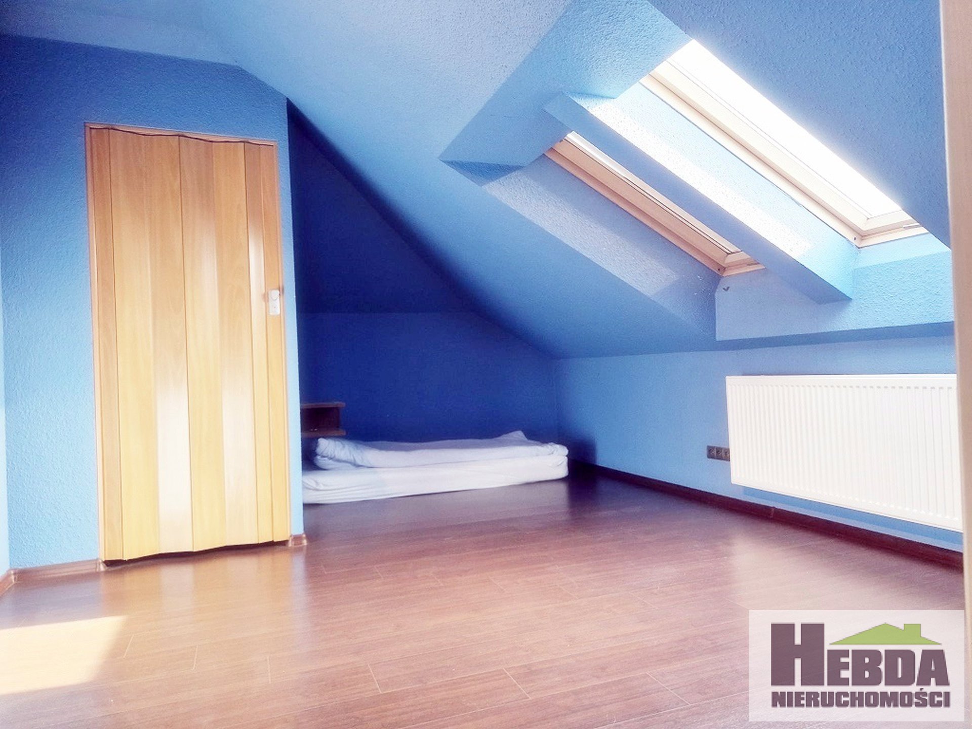 Tarnów - Zawada , parterowy domek na 30 arowej działce z widokami na Tarnów ! - zdjęcie 7