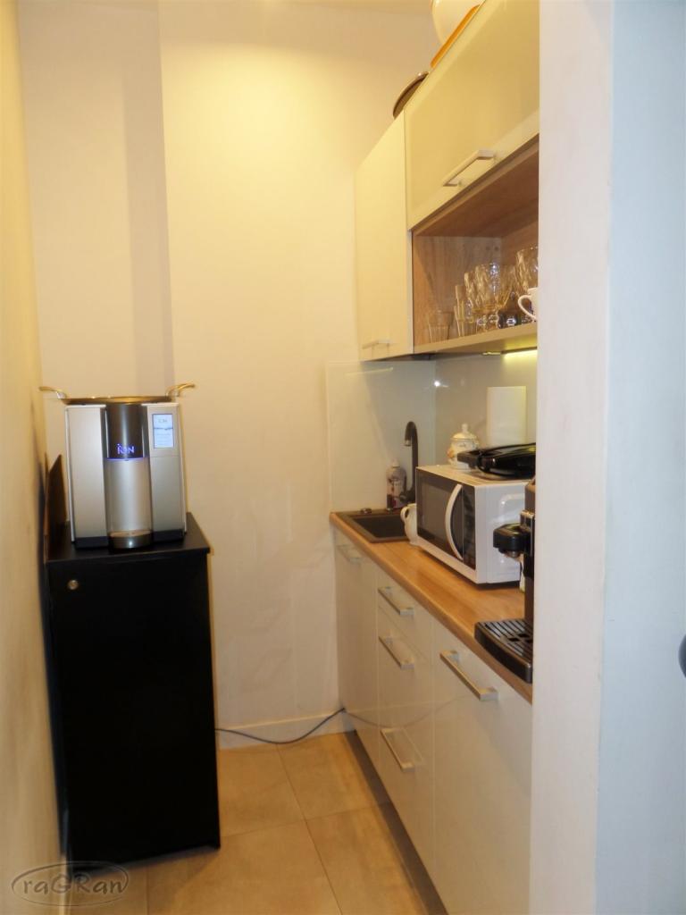 Duże mieszkanie z potencjałem - zdjęcie 8