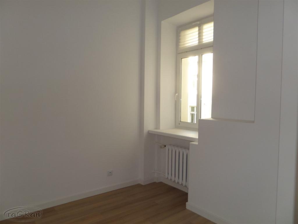 Duże mieszkanie z potencjałem - zdjęcie 4