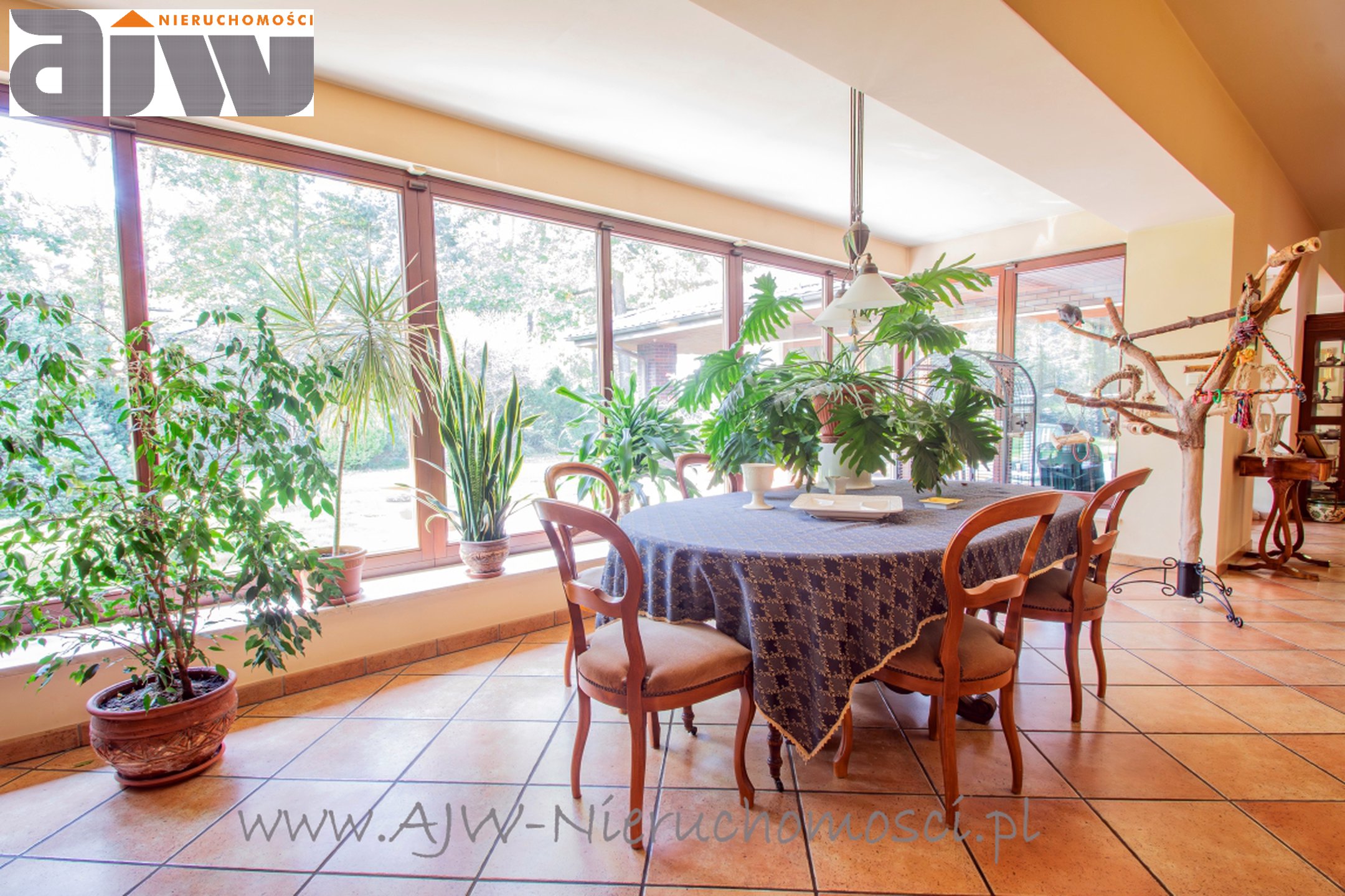 Reprezentacyjny dom Izabelin C w otulinie KPN - zdjęcie 8