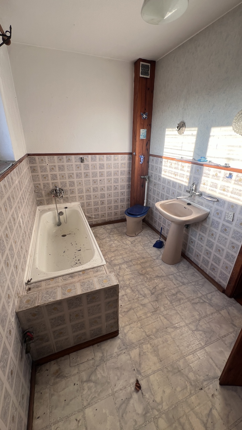 Przestronny dom wolnostojący w spokojnej okolicy - zdjęcie 21