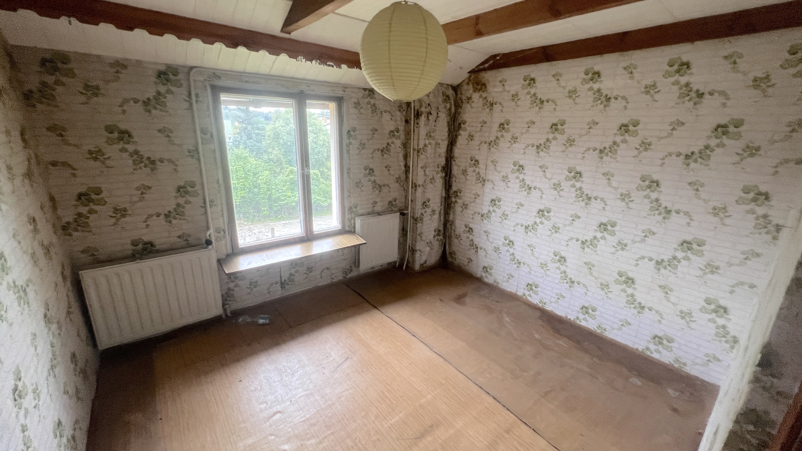 Przestronny dom wolnostojący w spokojnej okolicy - zdjęcie 9