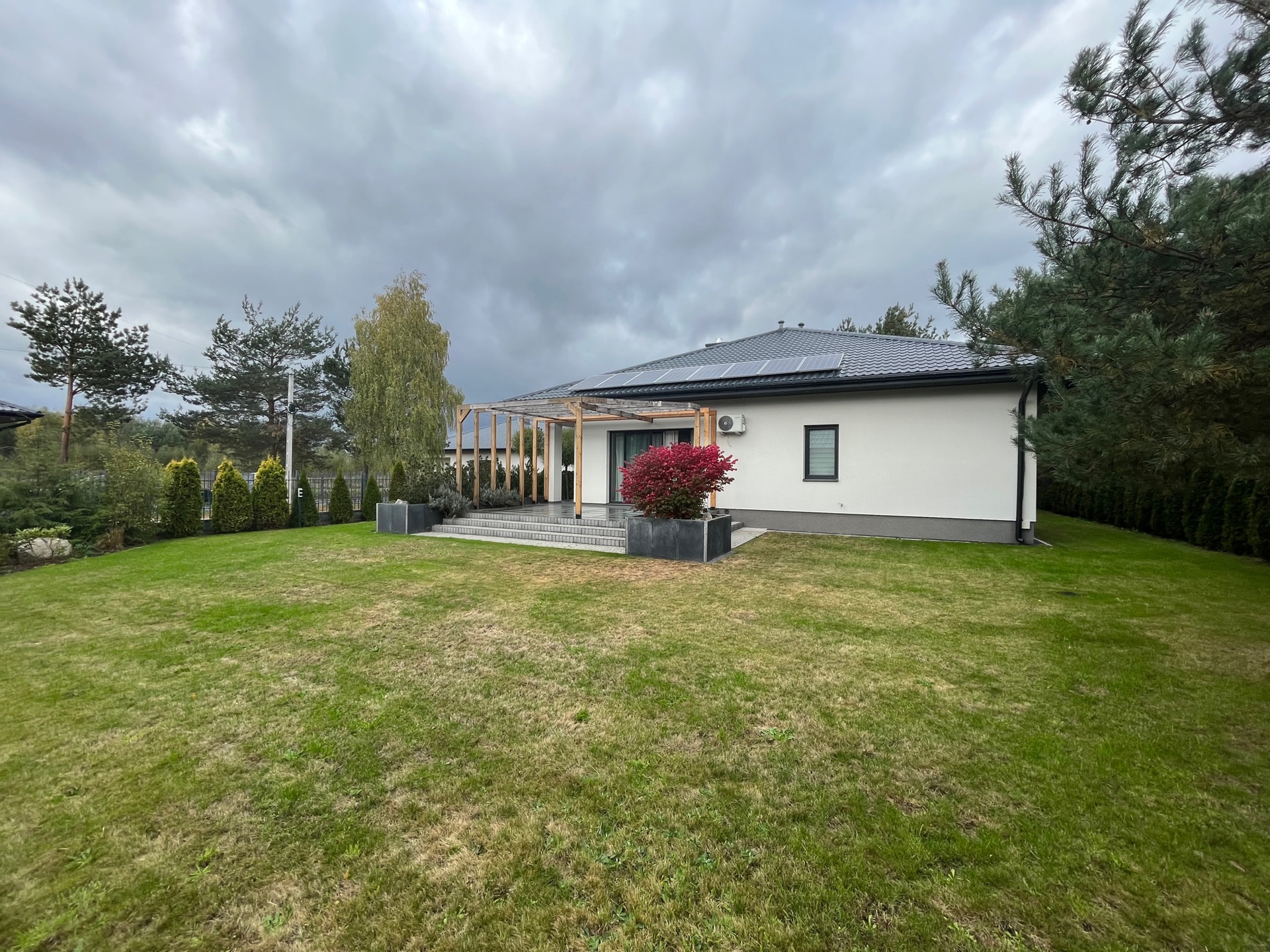 Kozły Tłuszcz bardzo ładny funkconalny dom - zdjęcie 2