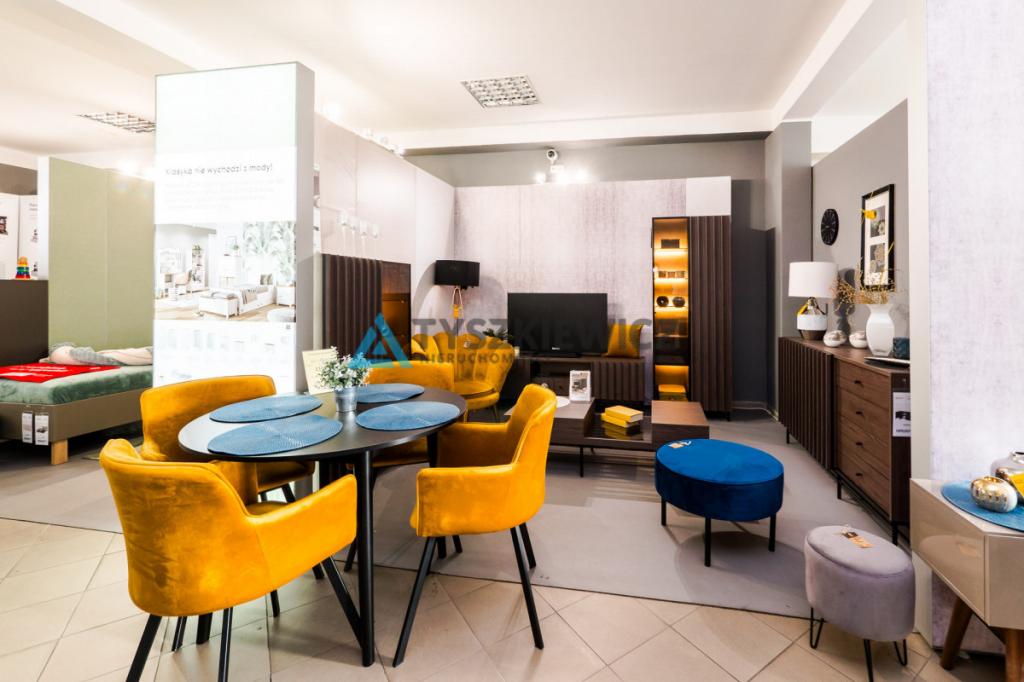 ŚWIETNIE PROSPERUJĄCY SALON MEBLOWY - zdjęcie 6