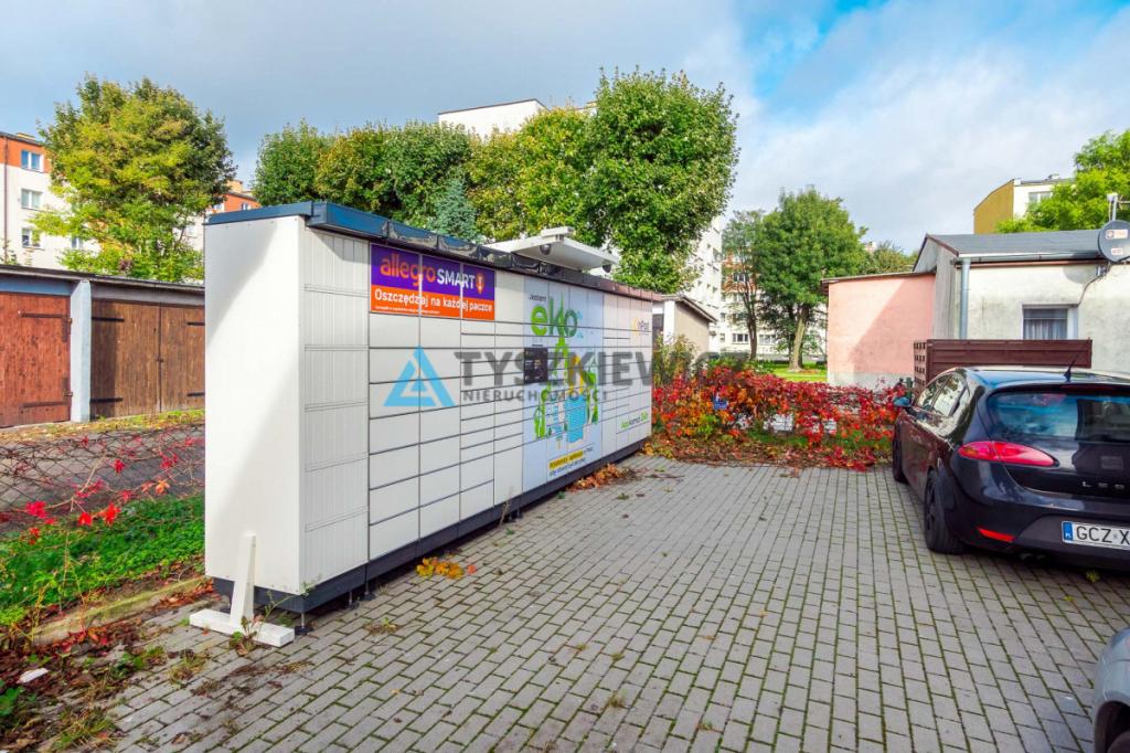 ŚWIETNIE PROSPERUJĄCY SALON MEBLOWY - zdjęcie 3