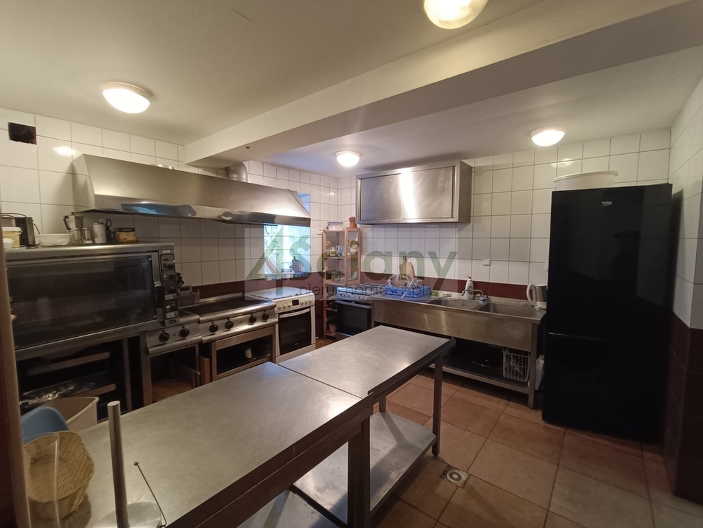 Dom 500&nbsp;m², Radzimowice - zdjęcie 9