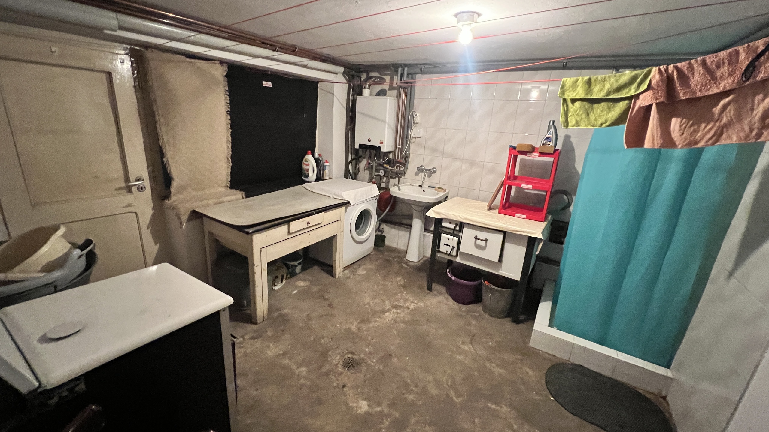 Dom dwurodzinny w bardzo dobrej lokalizacji - zdjęcie 20