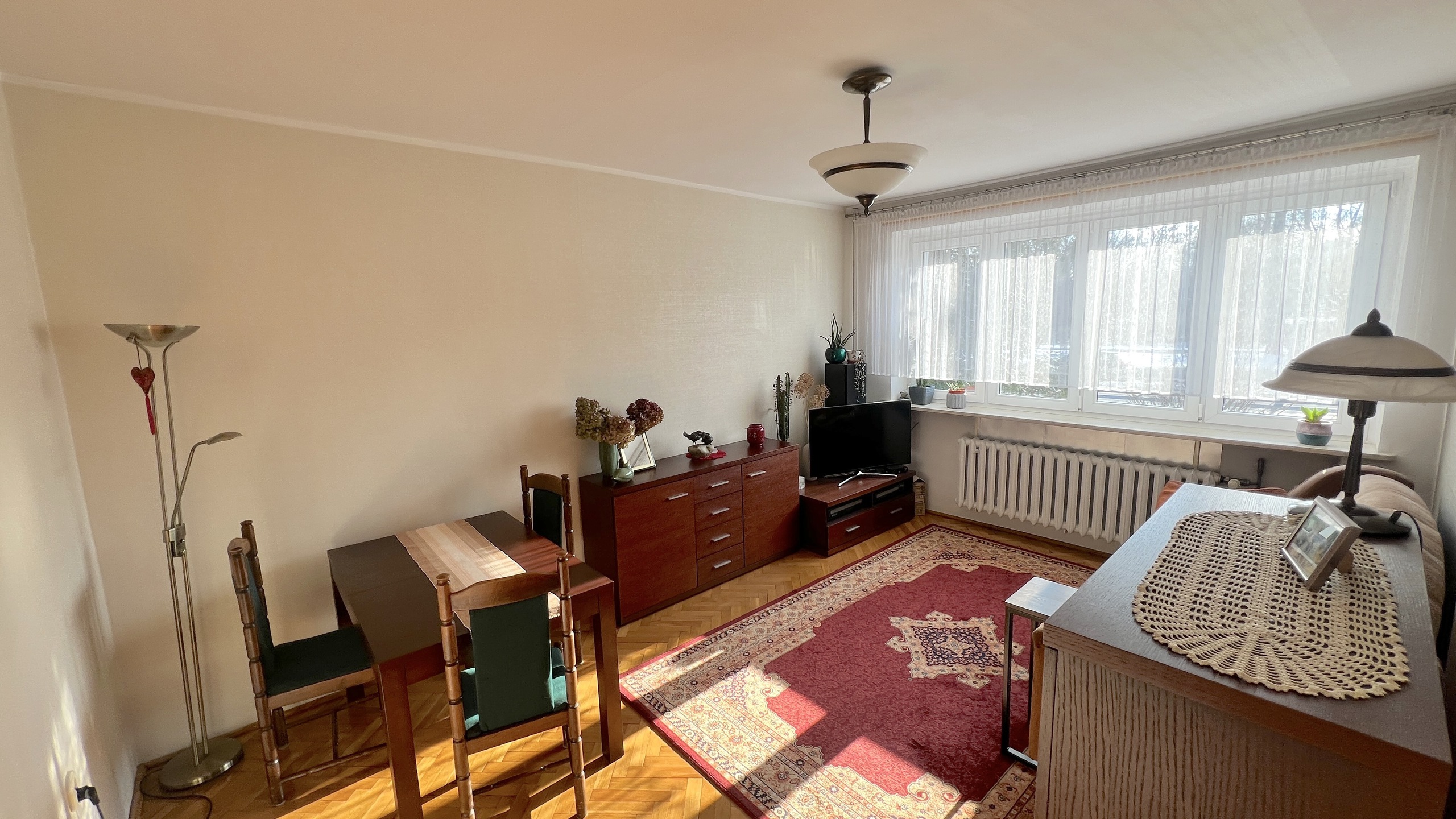 Dom dwurodzinny w bardzo dobrej lokalizacji - zdjęcie 15