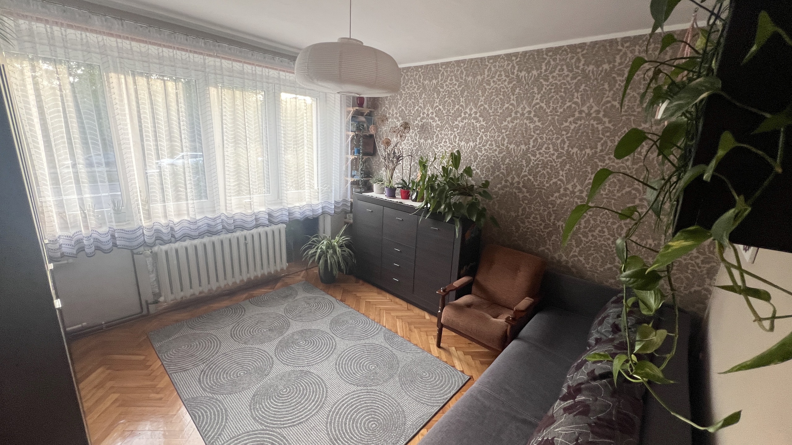 Dom dwurodzinny w bardzo dobrej lokalizacji - zdjęcie 6