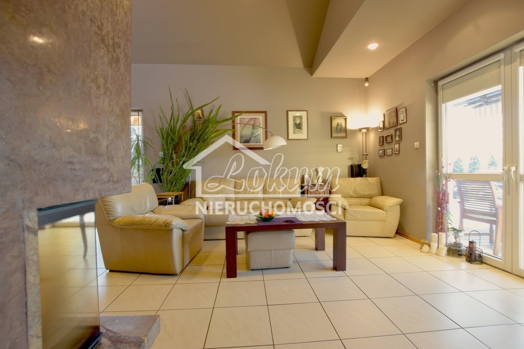 Dom 248,6&nbsp;m², Dołuje - zdjęcie 3