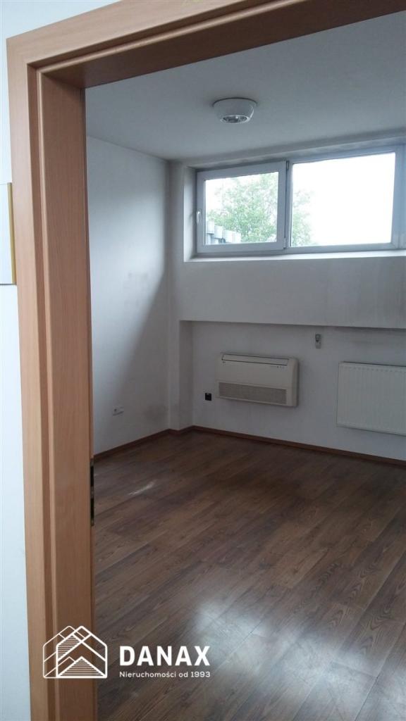 Lokal usługowy do wynajęcia, 500&nbsp;m², Kraków, UJASTEK OK. - zdjęcie 4