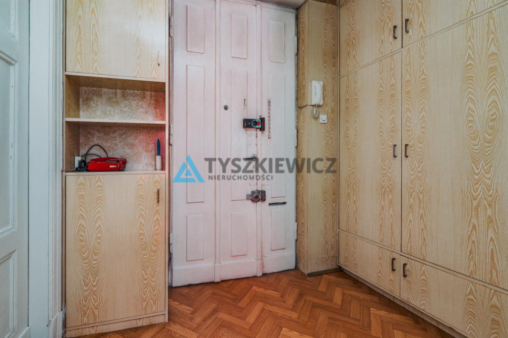 Atrakcyjne mieszkanie- Zabytkowa kamienica. - zdjęcie 12