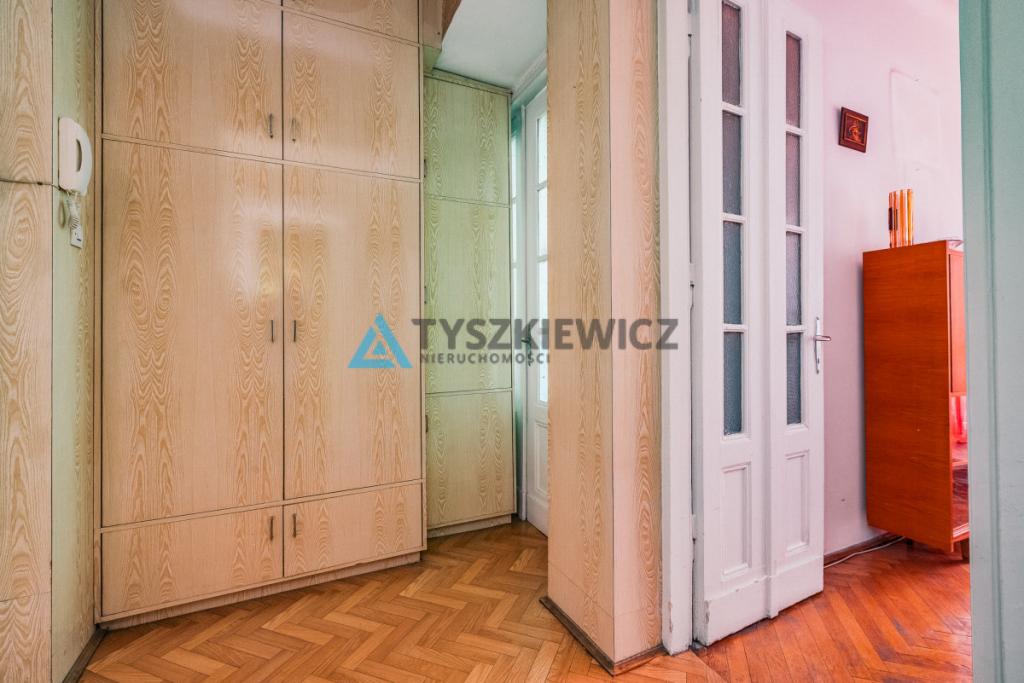 Atrakcyjne mieszkanie- Zabytkowa kamienica. - zdjęcie 11