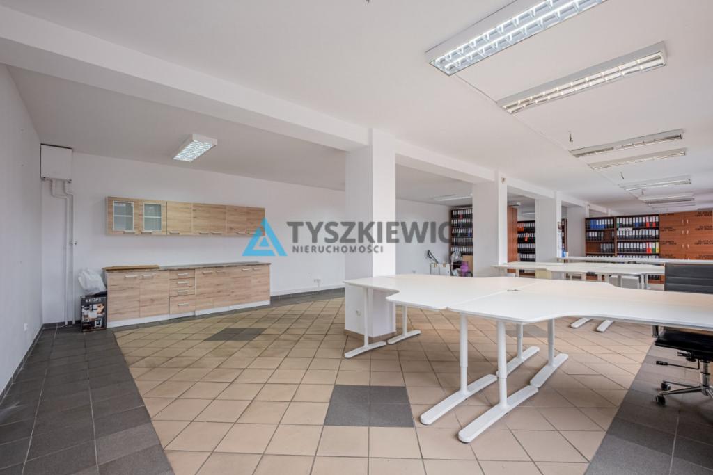 Biurowiec na ulicy Maczka. - zdjęcie 5