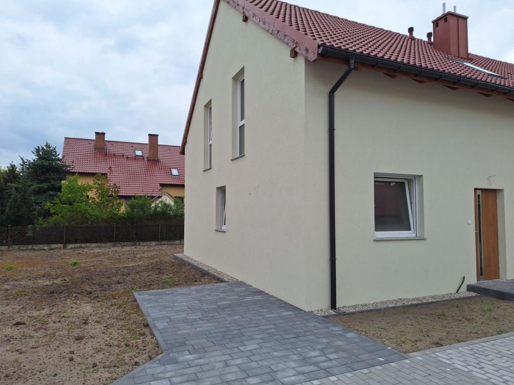 GOTOWY!!!kanalizacja, wysoki standard, duży ogród - zdjęcie 18