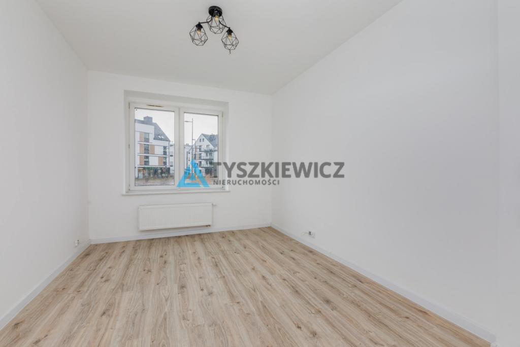 Duże mieszkanie na parterze! - zdjęcie 4