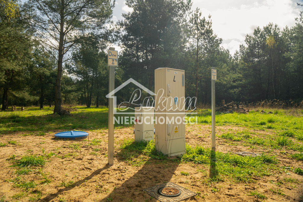 Działka budowlana 920&nbsp;m², Osetna - zdjęcie 9