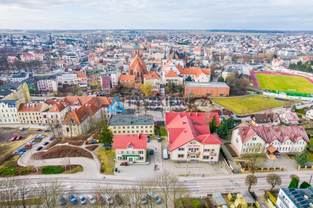 Budynek usługowo-mieszkalny w centrum Chojnic - zdjęcie 6