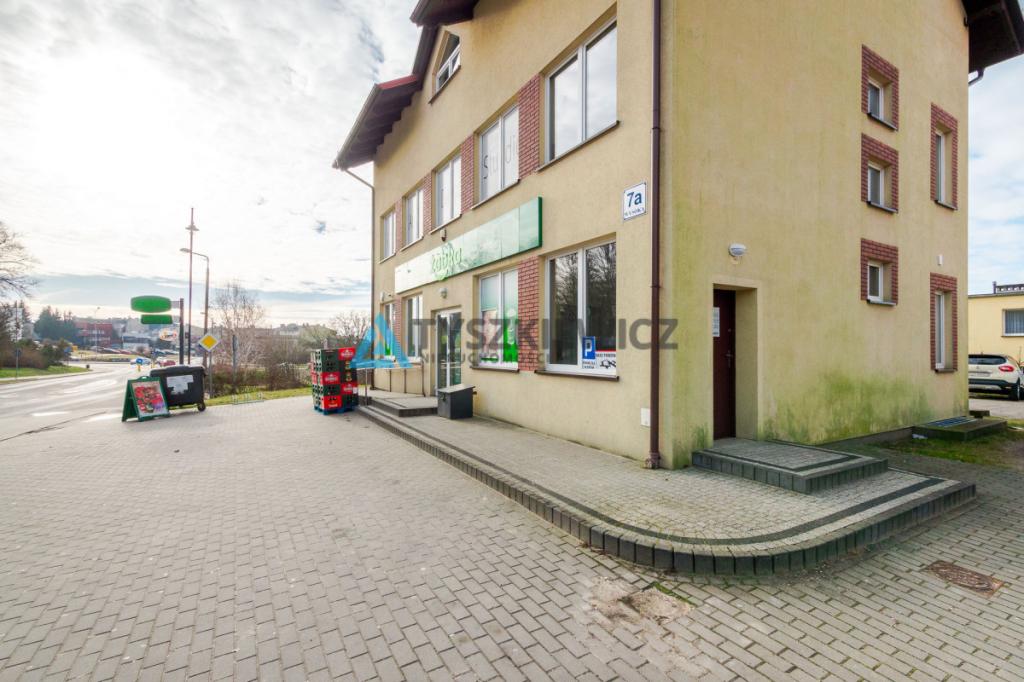Budynek usługowo-mieszkalny w centrum Chojnic - zdjęcie 10