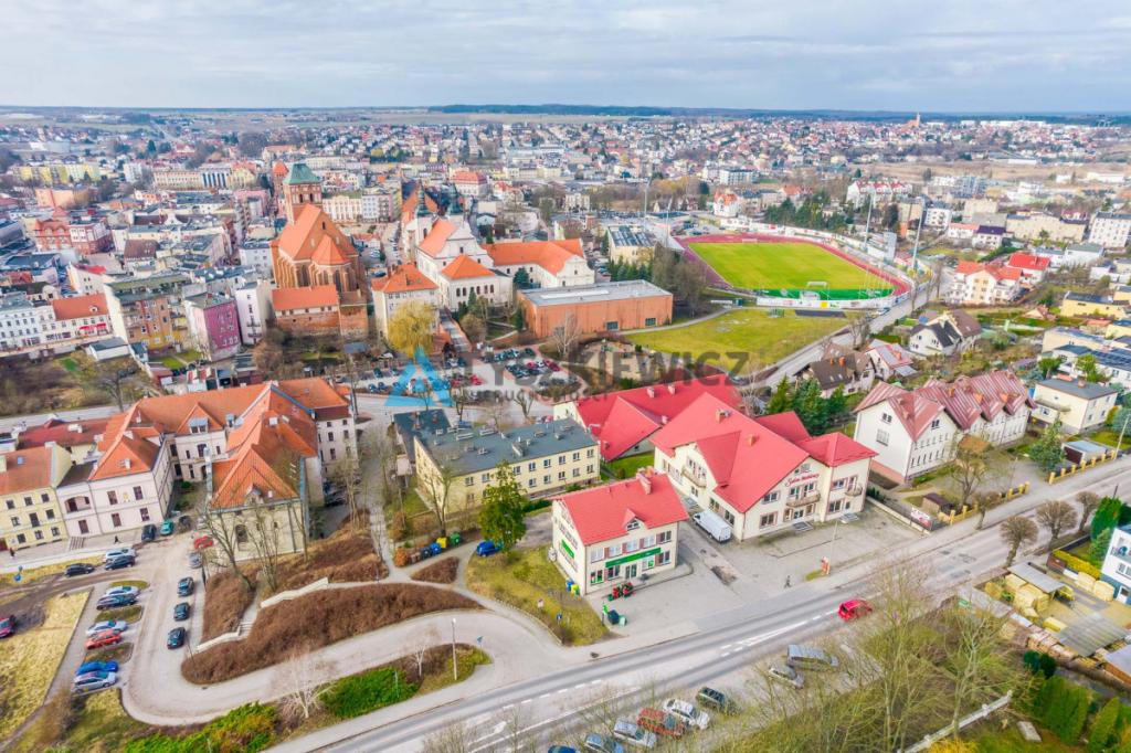 Budynek usługowo-mieszkalny w centrum Chojnic - zdjęcie 5